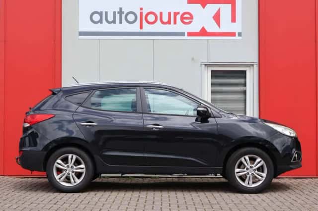 Hyundai ix35 (2011) thumbnail 3