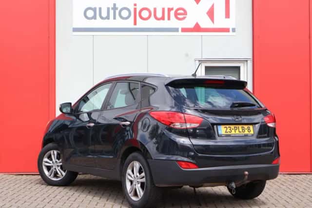 Hyundai ix35 (2011) thumbnail 4