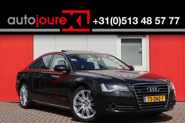 Audi A8 (2013) thumbnail 1