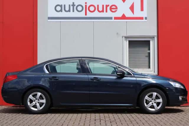 Peugeot 508 (2012) thumbnail 3