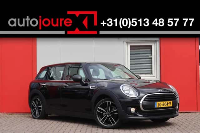 MINI Clubman (2016) thumbnail 1