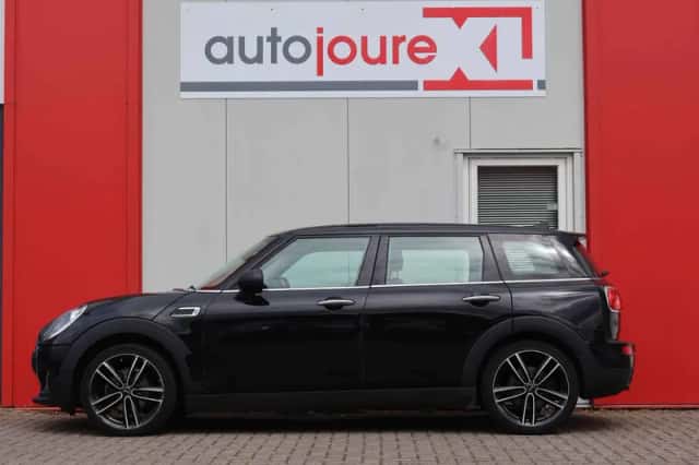 MINI Clubman (2016) thumbnail 2