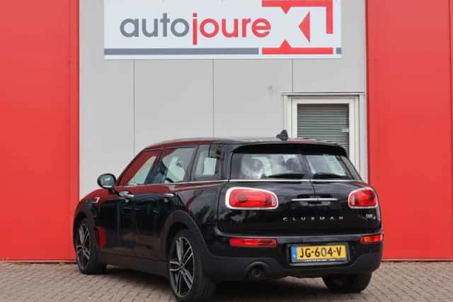 MINI Clubman (2016) thumbnail 4