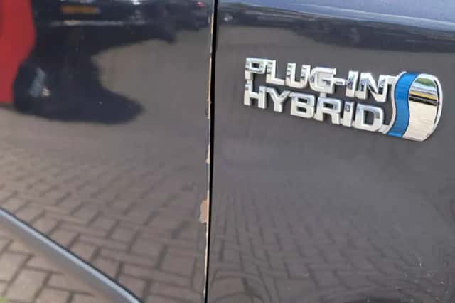 Toyota Prius (2013) thumbnail 6