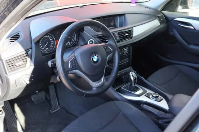BMW X1 (2015) thumbnail 6