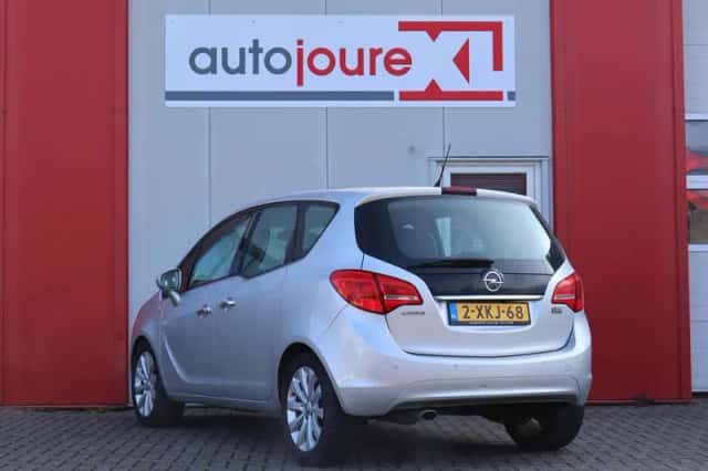 Opel Meriva (2013) thumbnail 4