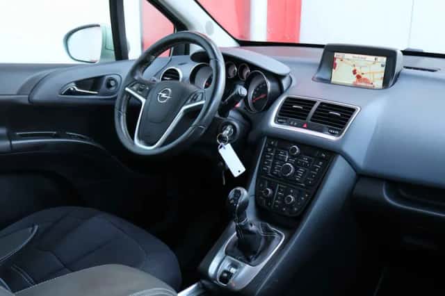Opel Meriva (2013) thumbnail 6
