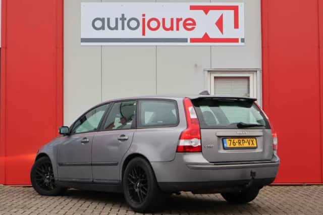 Volvo V50 (2005) thumbnail 3