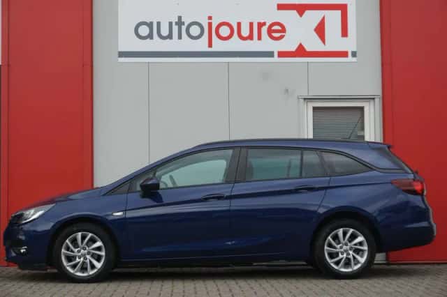 Opel Astra (2020) thumbnail 2
