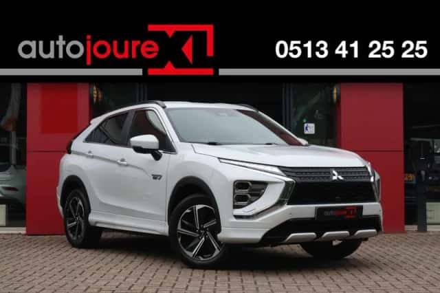 Mitsubishi Eclipse Cross (2022) thumbnail 1