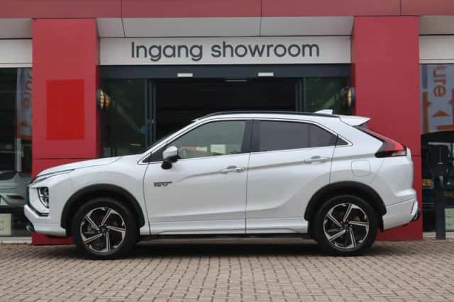 Mitsubishi Eclipse Cross (2022) thumbnail 2
