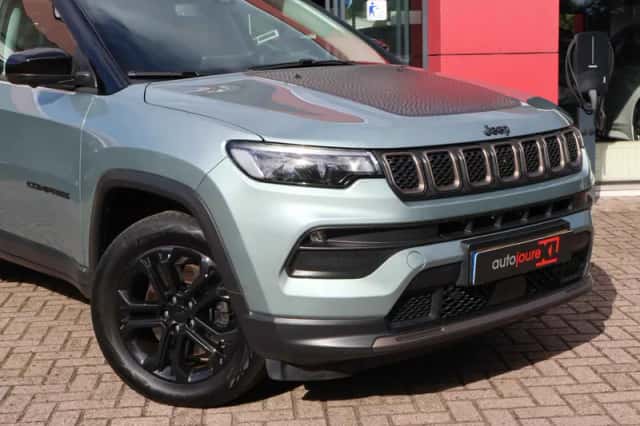 Jeep Compass (2023) thumbnail 5