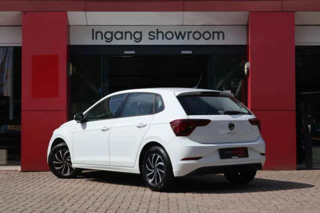 Volkswagen Polo (2023) thumbnail 4