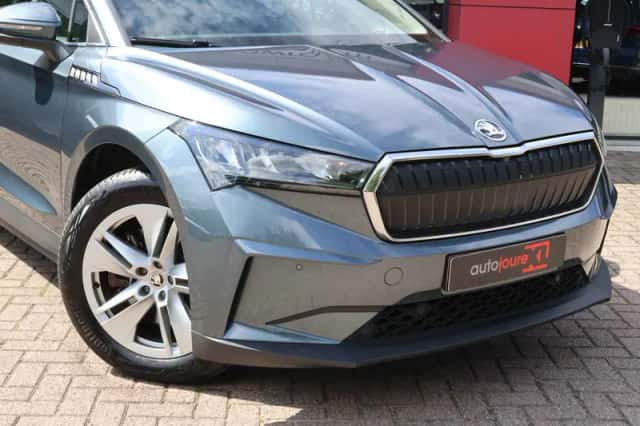 Škoda Enyaq (2021) thumbnail 5