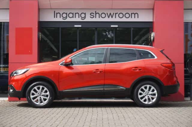 Renault Kadjar (2018) thumbnail 2