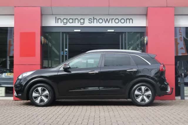 Kia Niro (2019) thumbnail 2