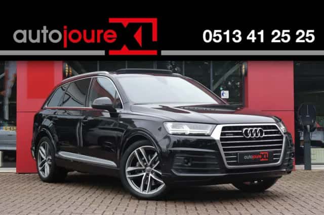 Audi Q7 (2016) thumbnail 1