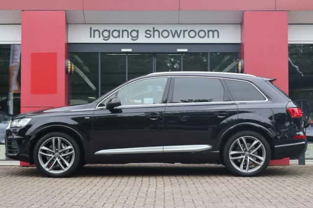 Audi Q7 (2016) thumbnail 2