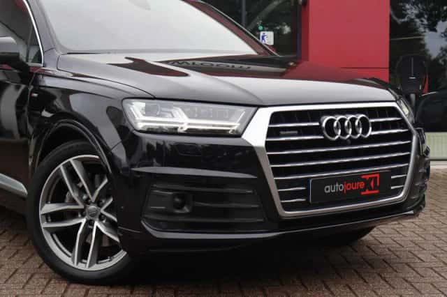 Audi Q7 (2016) thumbnail 5