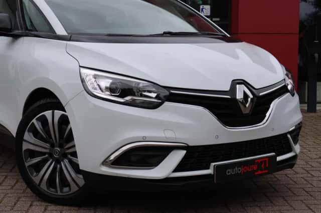 Renault Scénic (2021) thumbnail 5