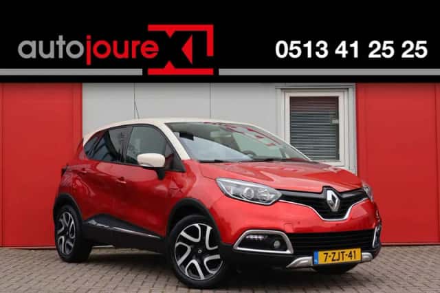 Renault Captur (2015) thumbnail 1
