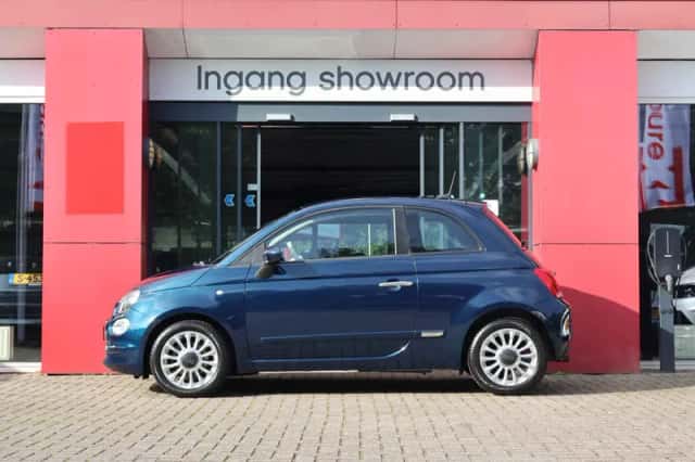 Fiat 500 (2016) thumbnail 2