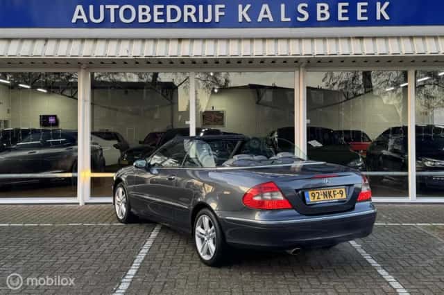 Mercedes-Benz CLK-Klasse (2008) thumbnail 4
