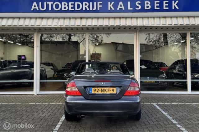 Mercedes-Benz CLK-Klasse (2008) thumbnail 5