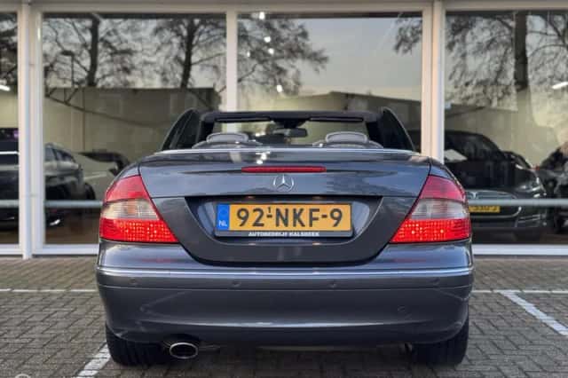 Mercedes-Benz CLK-Klasse (2008) thumbnail 6
