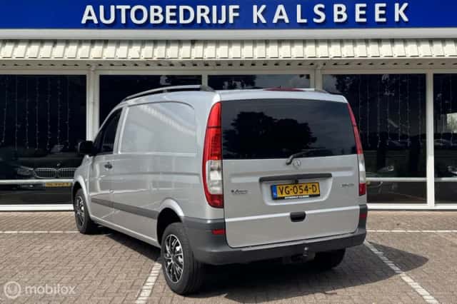 Mercedes-Benz Vito (2013) thumbnail 4
