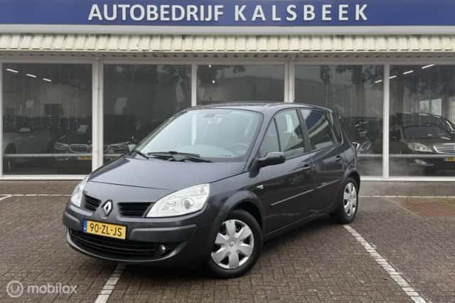 Renault Scénic (2008) thumbnail 1