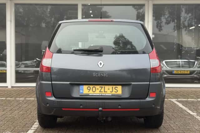 Renault Scénic (2008) thumbnail 6