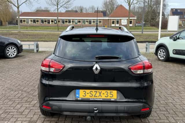 Renault Clio (2014) thumbnail 3