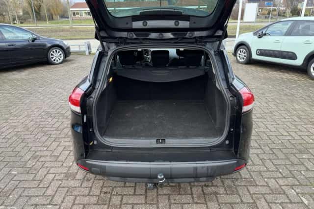 Renault Clio (2014) thumbnail 4