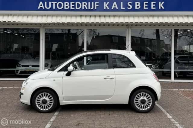 Fiat 500 (2010) thumbnail 3