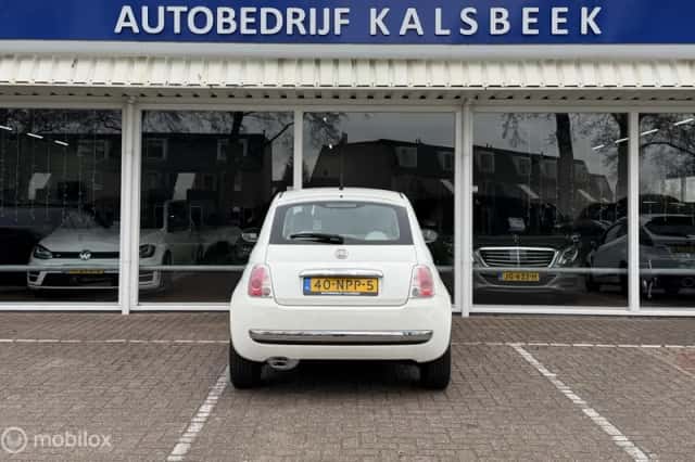 Fiat 500 (2010) thumbnail 6