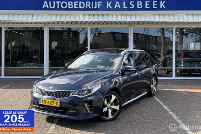Kia Optima (2018) thumbnail 1