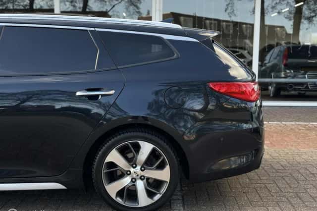 Kia Optima (2018) thumbnail 5