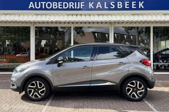 Renault Captur (2016) thumbnail 3