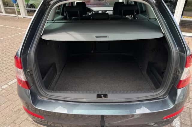 Škoda Octavia (2014) thumbnail 6