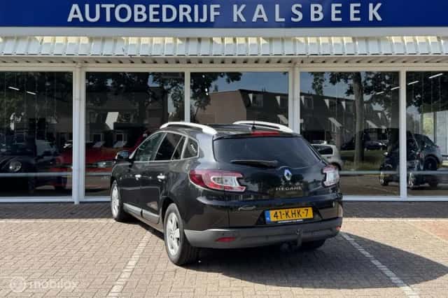 Renault Mégane (2009) thumbnail 4