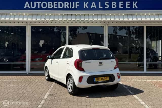 Kia Picanto (2018) thumbnail 6