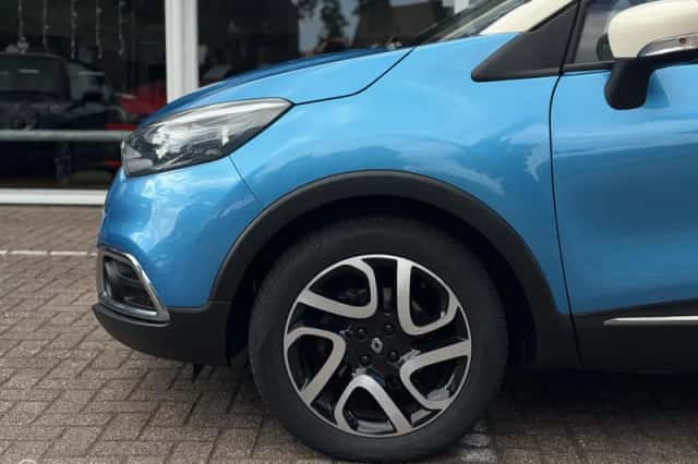 Renault Captur (2016) thumbnail 4