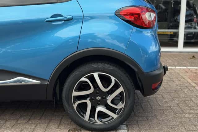 Renault Captur (2016) thumbnail 5