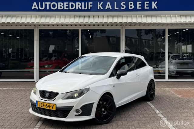 SEAT Ibiza (2011) thumbnail 1