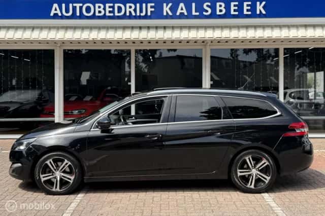 Peugeot 308 (2015) thumbnail 3
