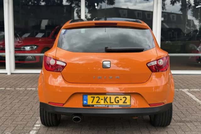 SEAT Ibiza (2010) thumbnail 6
