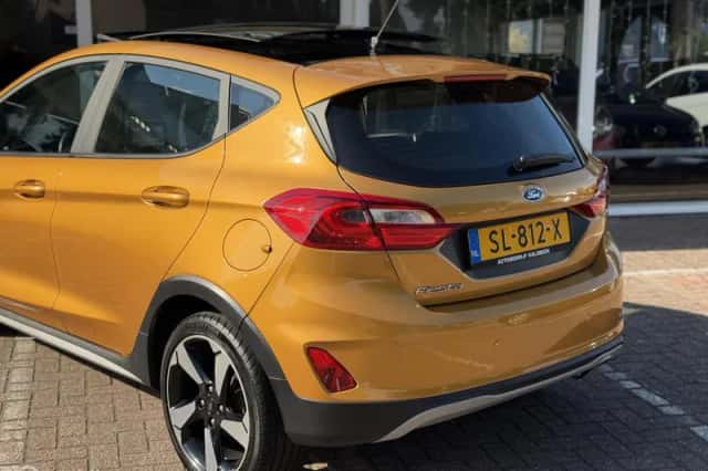 Ford Fiesta (2018) thumbnail 5