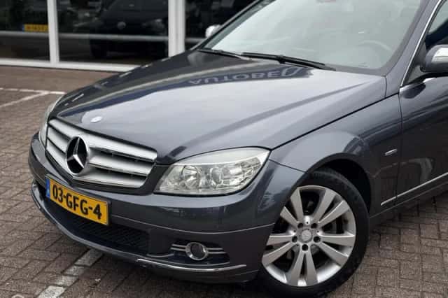 Mercedes-Benz C-Klasse (2008) thumbnail 2