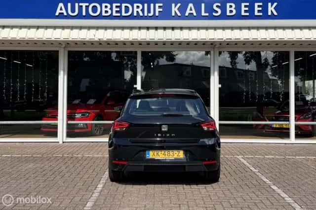 SEAT Ibiza (2018) thumbnail 4